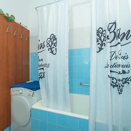 Apartamento Two Stars Two Beds Downtown - One-bedroom *