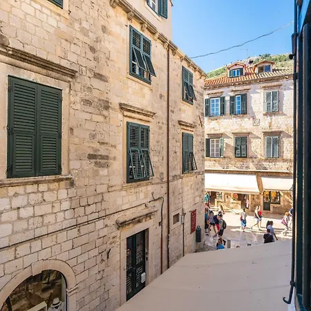 Two Stars Two Beds Downtown - One-bedroom * Dubrovnik