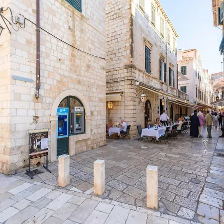 Two Stars Two Beds Downtown - One-bedroom Dubrovnik